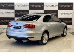 VOLKSWAGEN - JETTA - 2012/2012 - Prata - R$ 69.900,00