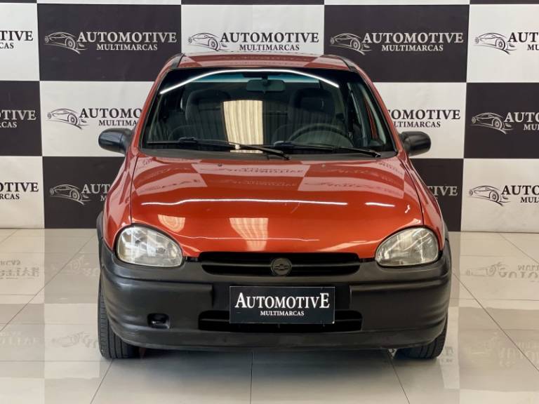 CHEVROLET - CORSA - 1996/1997 - Laranja - R$ 14.900,00