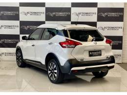 NISSAN - KICKS - 2018/2018 - Branca - R$ 84.900,00