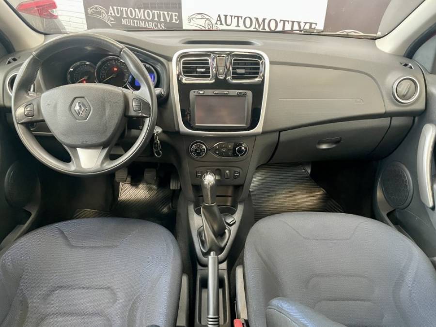 RENAULT - SANDERO - 2014/2015 - Vermelha - R$ 43.900,00