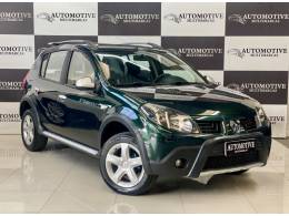 RENAULT - SANDERO - 2011/2010 - Verde - R$ 35.900,00