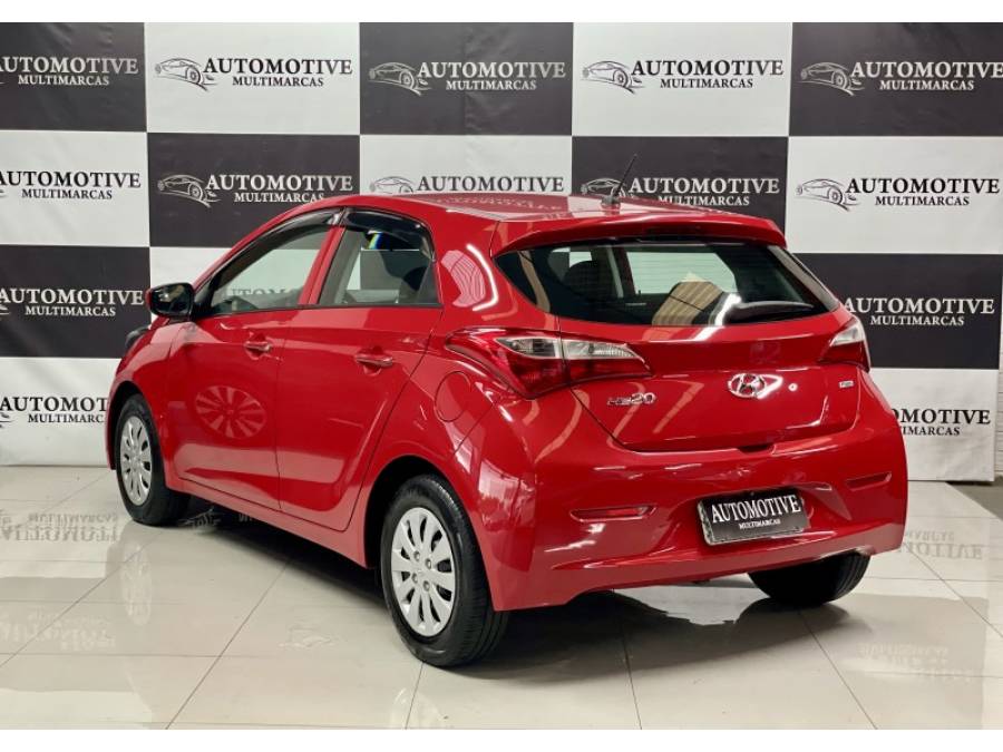 HYUNDAI - HB20 - 2014/2015 - Vermelha - R$ 46.900,00