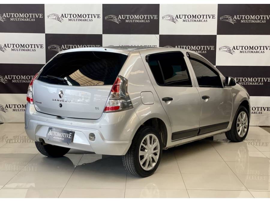 RENAULT - SANDERO - 2013/2014 - Prata - R$ 33.900,00