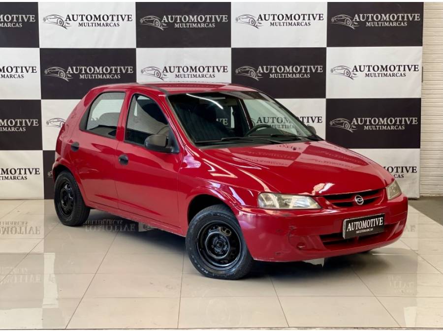 CHEVROLET - CELTA - 2004/2004 - Vermelha - R$ 13.900,00