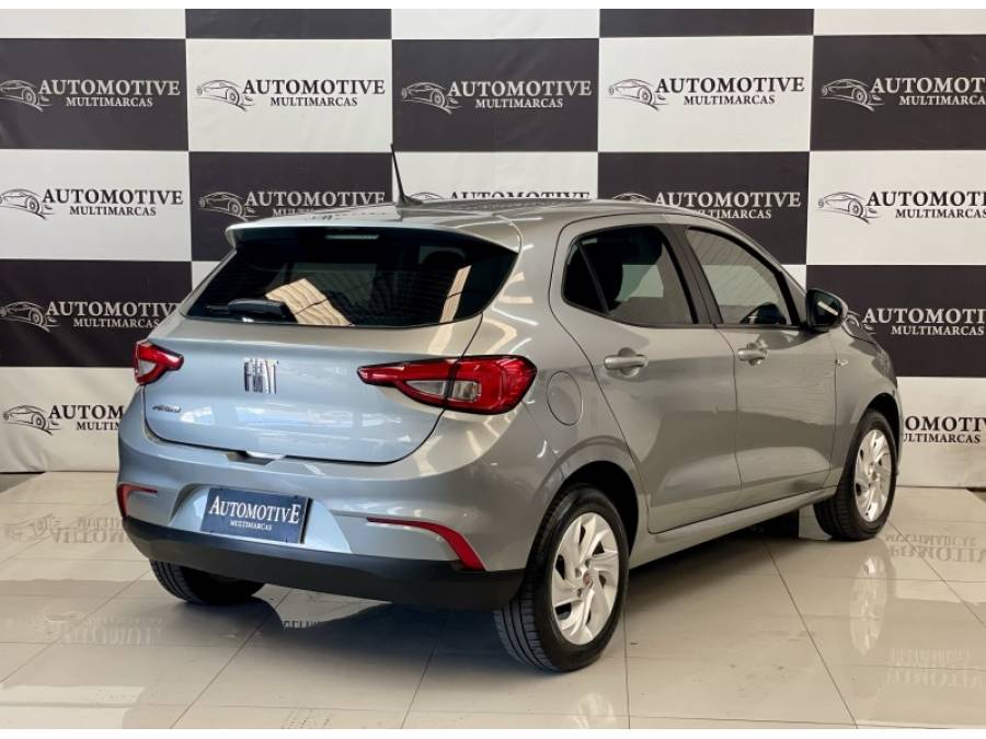 FIAT - ARGO - 2017/2018 - Prata - R$ 57.900,00