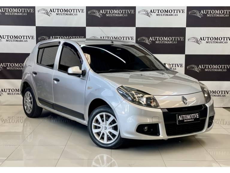 RENAULT - SANDERO - 2013/2014 - Prata - R$ 33.900,00