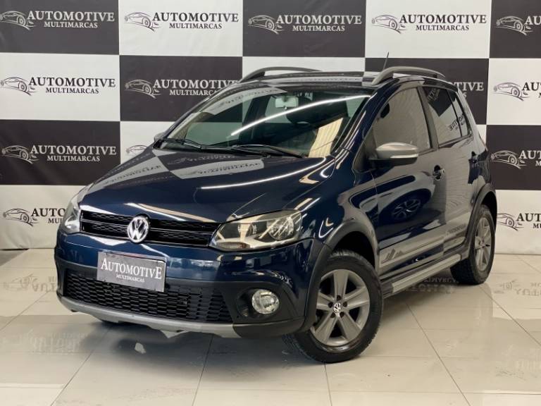 VOLKSWAGEN - CROSSFOX - 2011/2012 - Azul - R$ 43.900,00