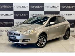 FIAT - BRAVO - 2011/2012 - Bege - R$ 36.900,00